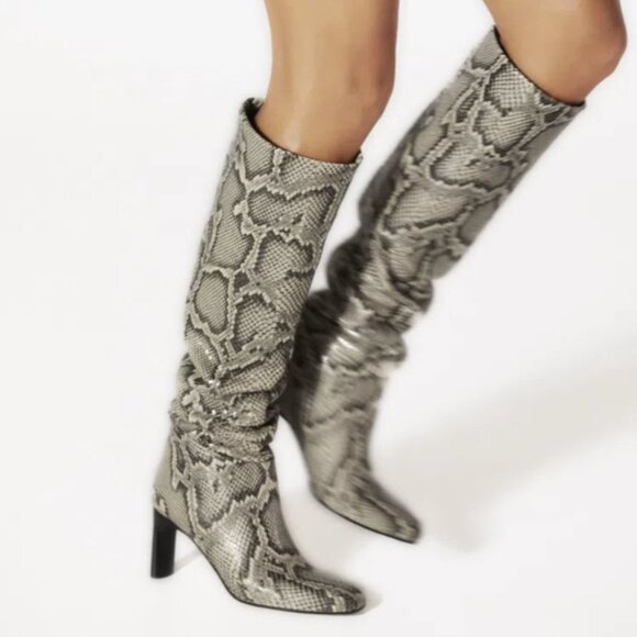Tamara Mellon Legacy Snakeskin Python Embossed Over The Knee Heeled Boots 36 NEW - Picture 8 of 8